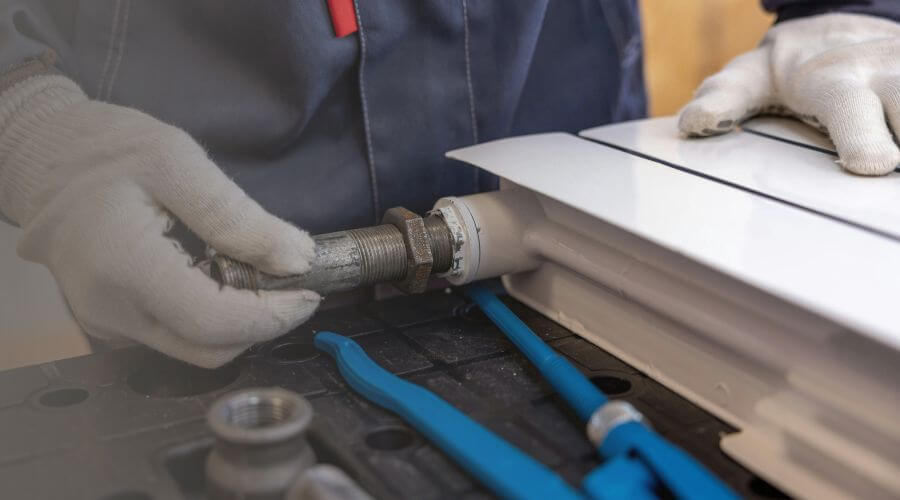 Expert burst pipe repair services in Silverstreet, SC